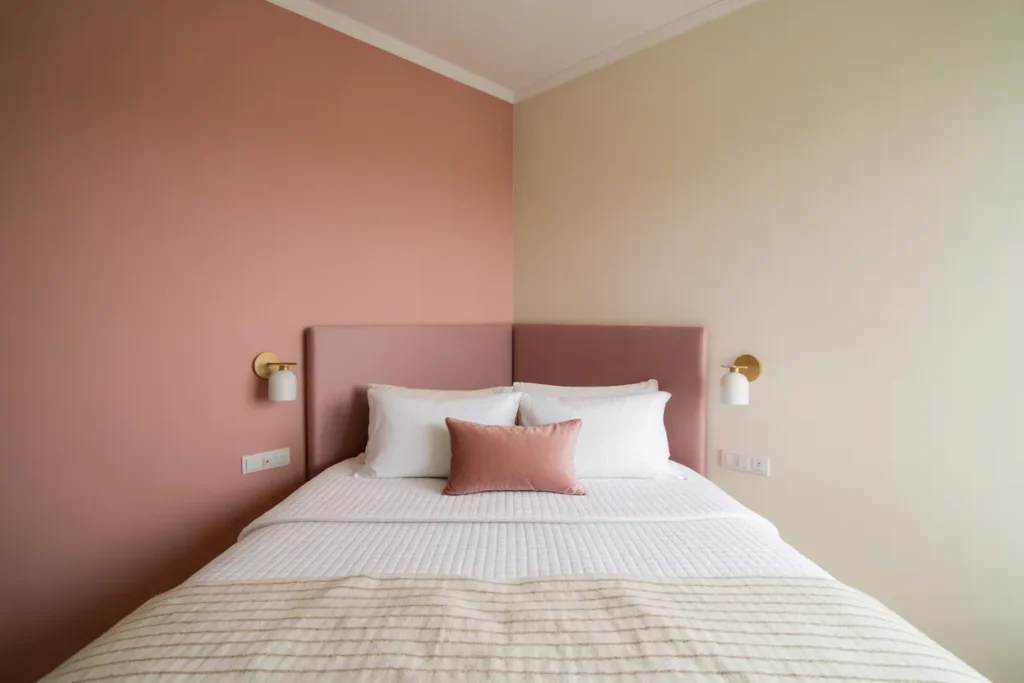 bed in corner of room